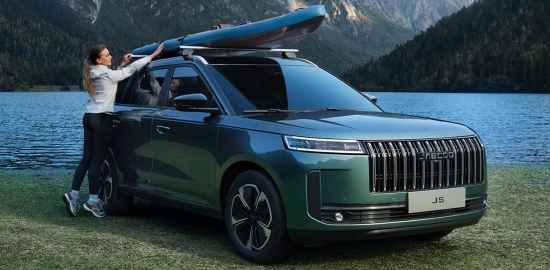 Jaecoo J5, arriva il SUV cinese di fascia media